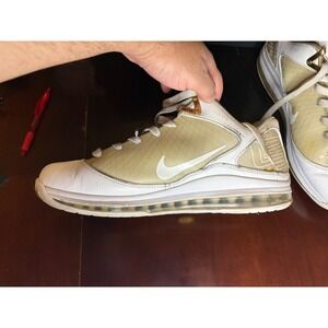 Nike LeBron James Basketball Shoes White Gold Mid Top Men Size 15